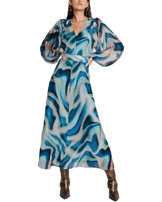 Effortlessly chic outfits for the modern woman   BURRYCO Maxi Dress