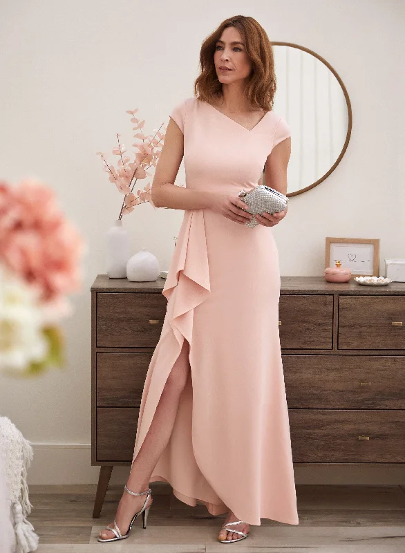 Luxurious fabrics and modern designs for women   Short Sleeve Draped Dress