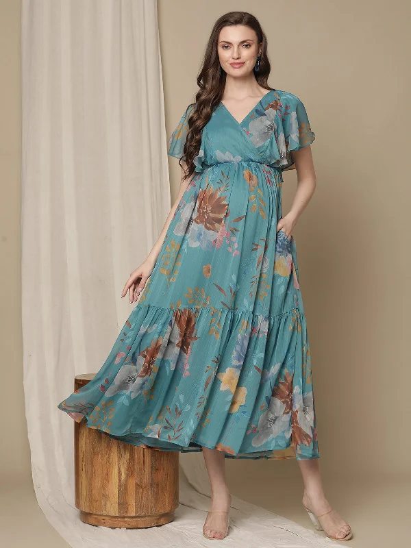 Bold fashion choices for the confident woman   Blue Chiffon Maternity Dress