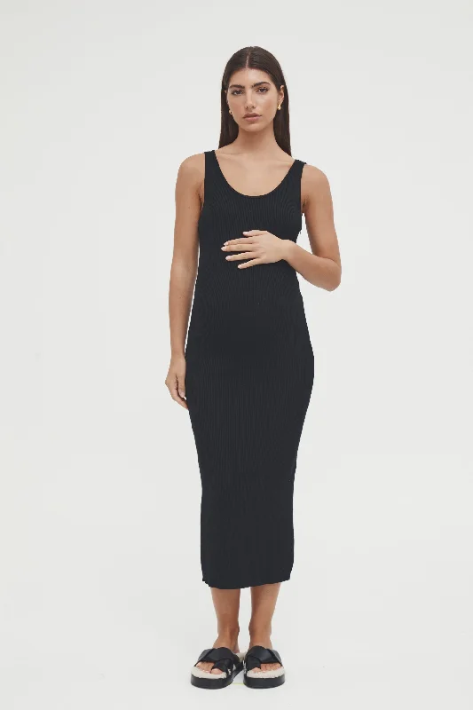 Create a timeless wardrobe with fashionable pieces Coastline Knit Dress II (Black) Create a timeless wardrobe with fashionable pieces Coastline Knit Dress II (Black)