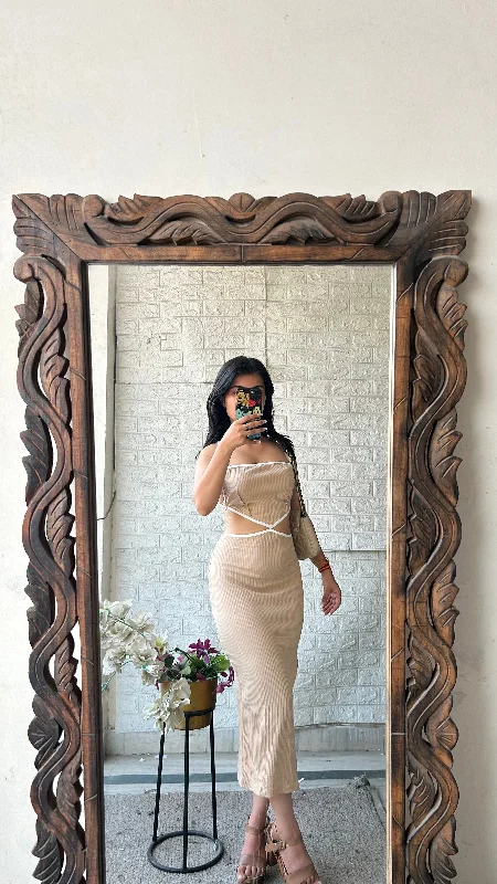 Curated collections of sophisticated women’s wear Sexy dress 32 bust/l:42 (last of today next drop next week Saturday) Curated collections of sophisticated women’s wear Sexy dress 32 bust/l:42 (last of today next drop next week Saturday)