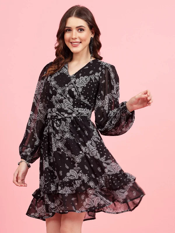 Look and feel your best in our women’s wear Black Paisley Printed Puff Sleeves Gathered A-Line Dress Look and feel your best in our women’s wear Black Paisley Printed Puff Sleeves Gathered A-Line Dress