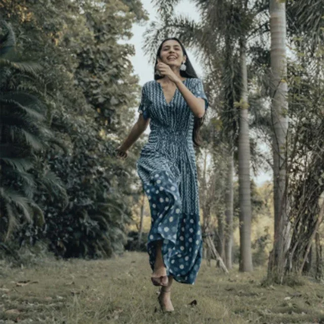 Fashionable, yet affordable women’s apparel Blue Indigo Hand Block Cotton Polka Dots A-Line Dress Fashionable, yet affordable women’s apparel Blue Indigo Hand Block Cotton Polka Dots A-Line Dress