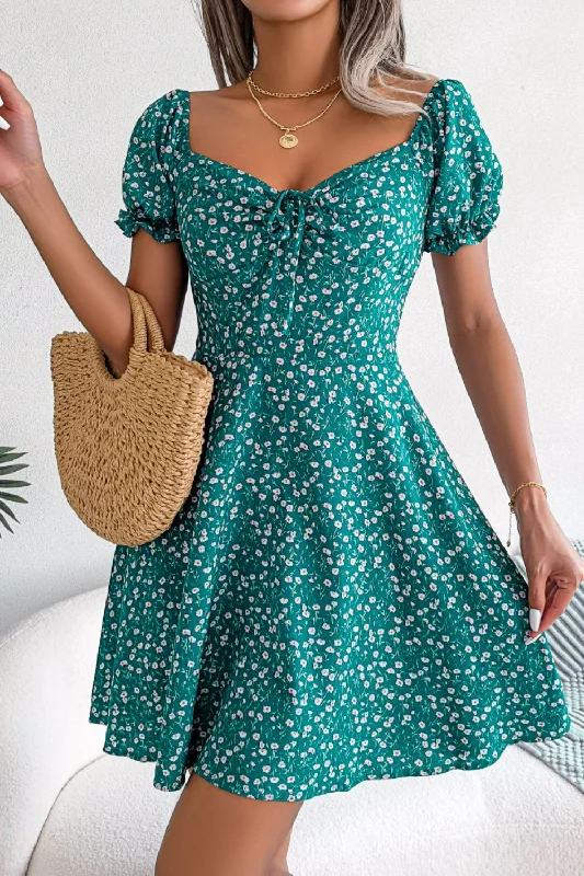 Elevate your style with fashionable women’s clothing Ditsy Floral Drawstring A-Line Dress Elevate your style with fashionable women’s clothing Ditsy Floral Drawstring A-Line Dress