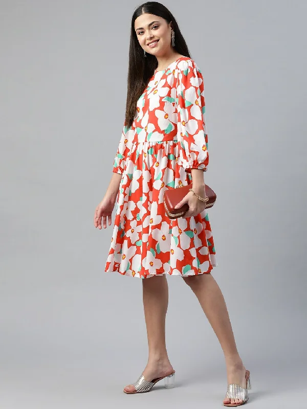 Comfortable yet fashionable women’s wear   plusS Floral Printed A-Line Dress