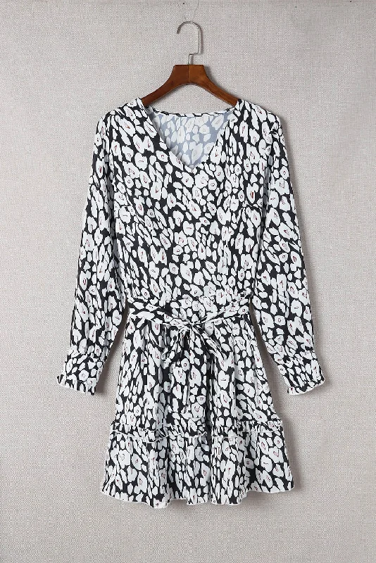 Designer-inspired women’s fashion at affordable prices Printed Tie-Waist Long Sleeve A-line Dress Designer-inspired women’s fashion at affordable prices Printed Tie-Waist Long Sleeve A-line Dress