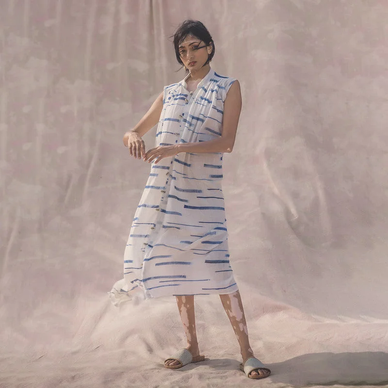 Effortlessly chic outfits for the modern woman Dress for Women | Organic Cotton A-Line Dress | Handpainted | White & Blue Effortlessly chic outfits for the modern woman Dress for Women | Organic Cotton A-Line Dress | Handpainted | White & Blue