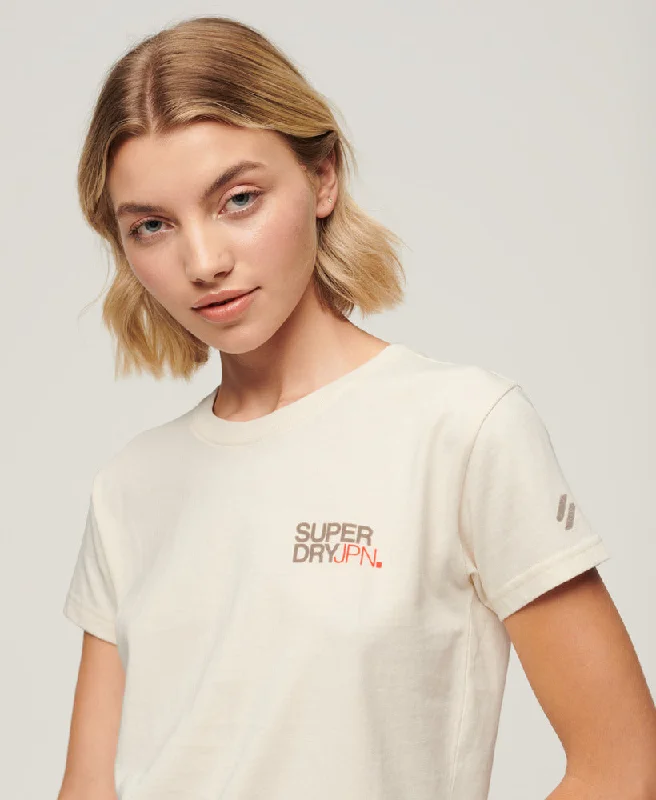 Fashion-forward women’s clothing on a budget   Sportswear Logo Fitted T-Shirt | Rice White